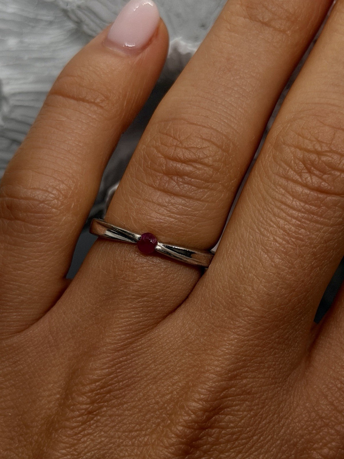 Minimalist Bypass Design 925 Sterling Silver Ruby Solitaire Ring Size 7