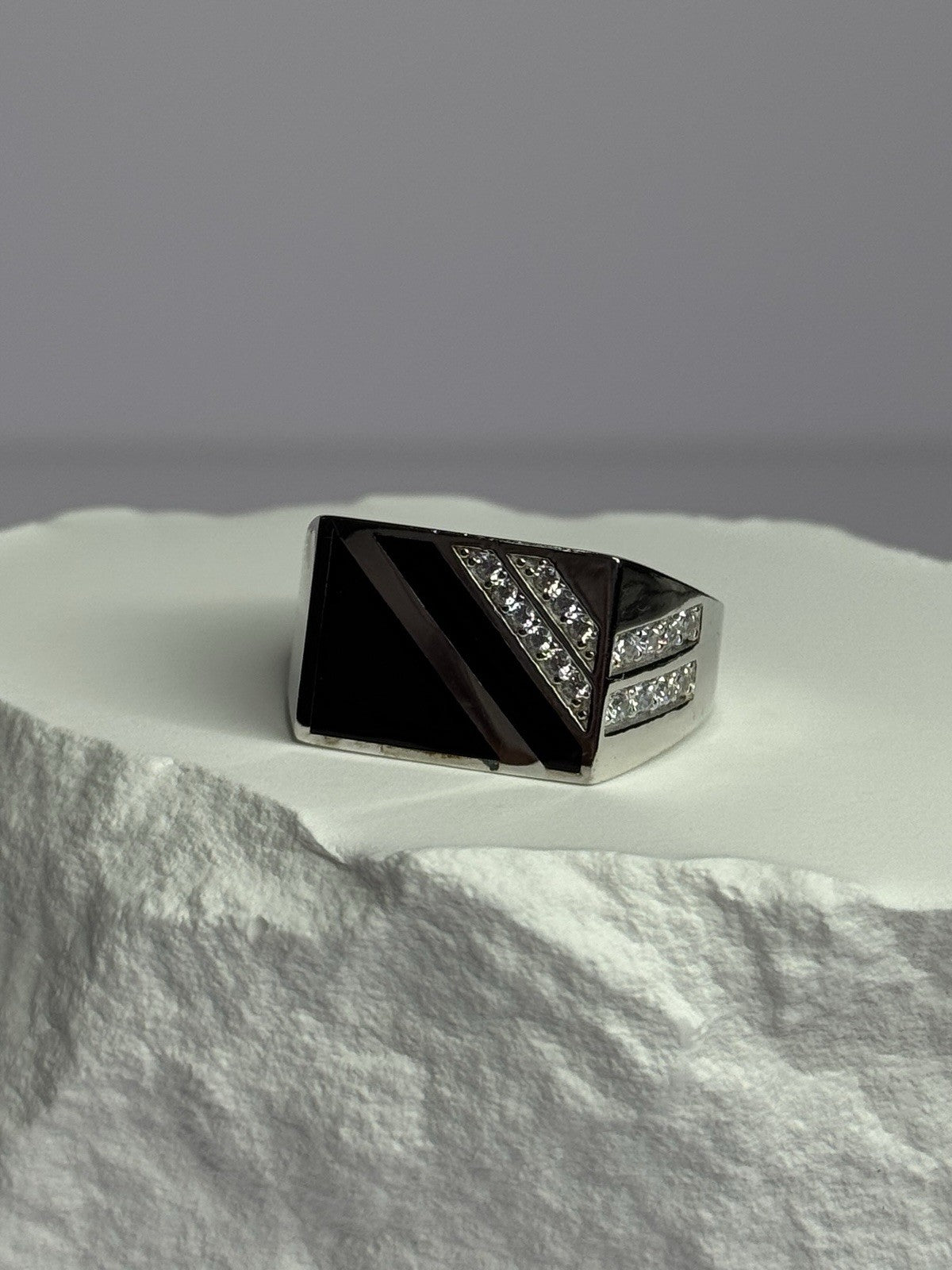 925 Sterling Silver Black Enamel & CZ Men'S Ring Size 11