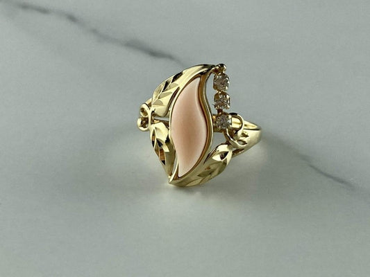 14K Yellow Gold Pink Agate & Sapphires Ring Size 5.5