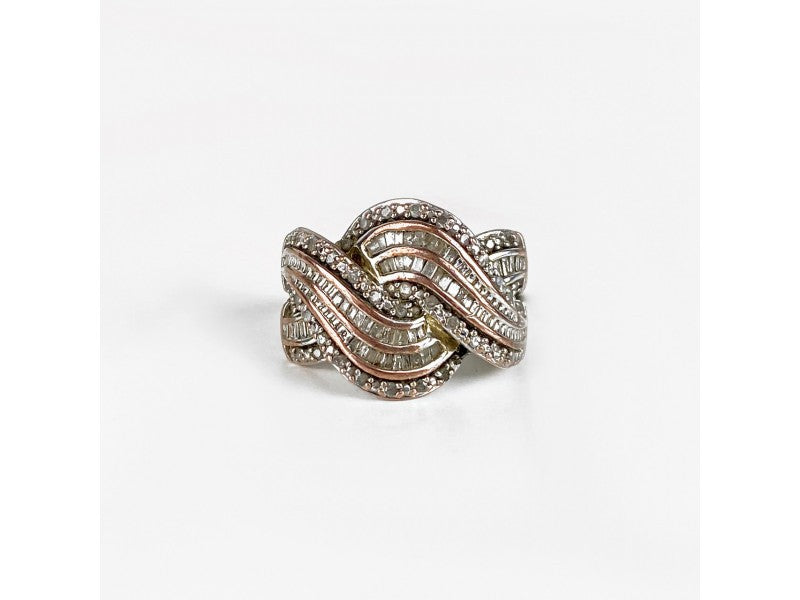 Beautiful Ring With CZ Size 7.5