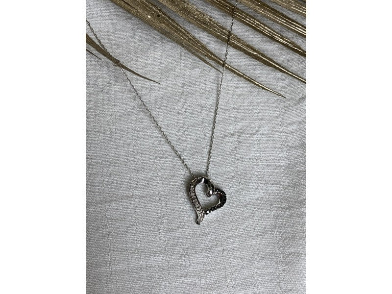 10K White Gold Black & White Diamonds Heart Chain With Pendant
