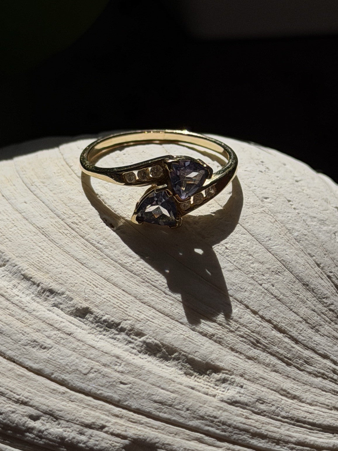 Elegant 14K Yellow Gold Tanzanite & Diamond Ring Size 8.5