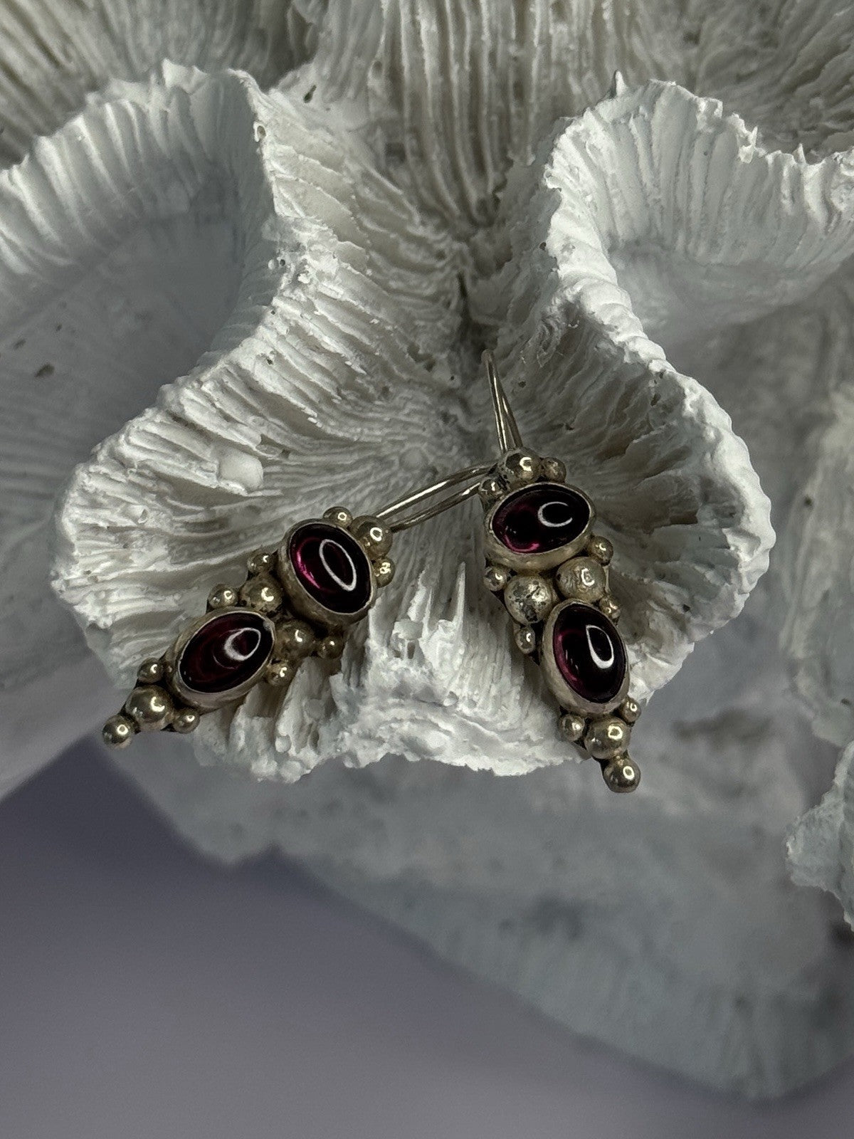 925 Sterling Silver Garnet Pyrope Earrings Length 1.15 Inch