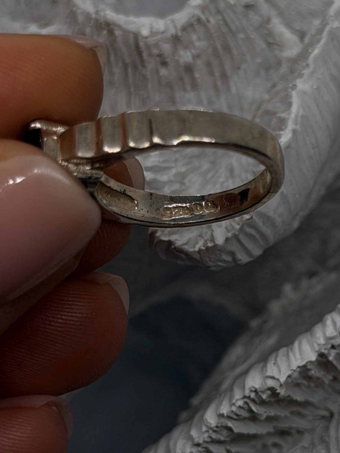 Vintage 925 Sterling Silver Garnet Ring Size 6