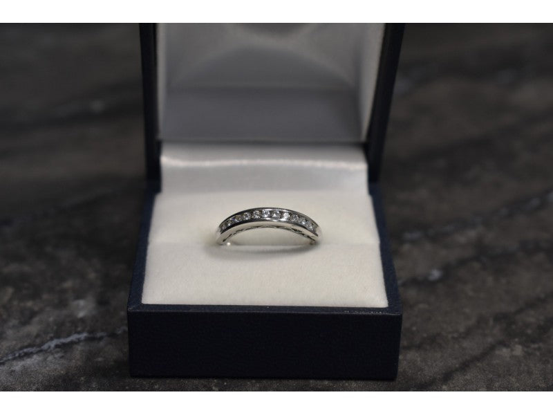 925 Sterling Silver CZ Band Ring Size 8