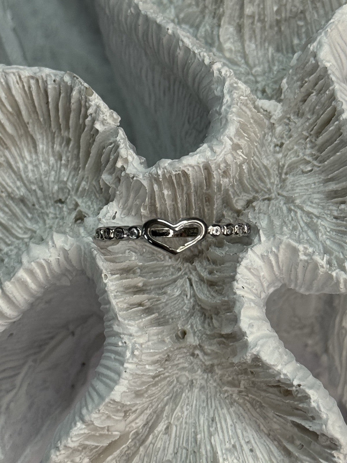 925 Sterling Silver CZ Heart Ring Size 8