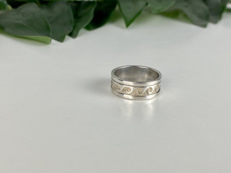 925 Sterling Silver Classic Ring Size 8.5