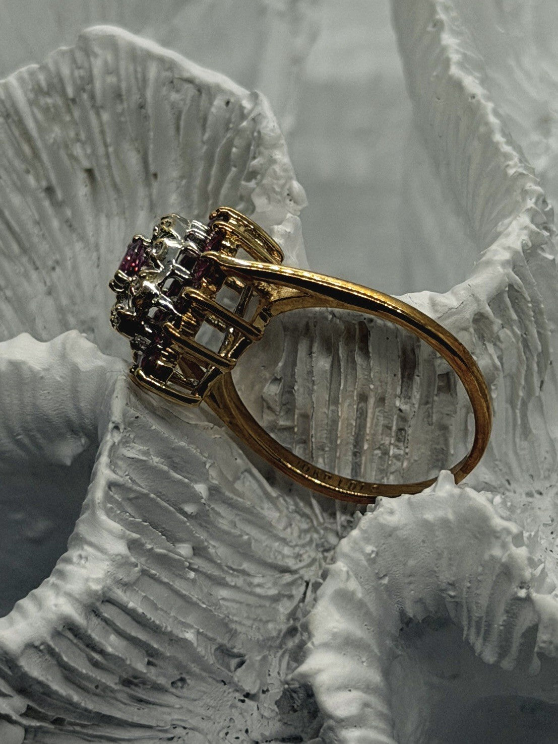 10K Yellow Gold Ruby & Diamond Cocktail Floral Style Ring Size 7.5