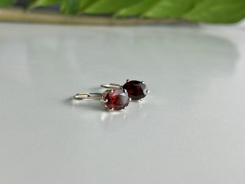 925 Sterling Silver Garnet Earrings