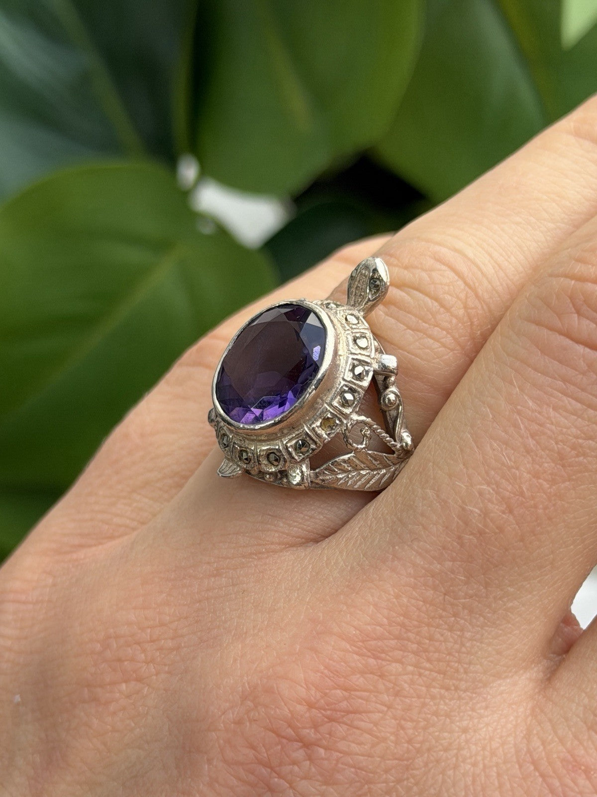 925 Sterling Silver Turtle Amethyst & Marcasite Ring Size 6