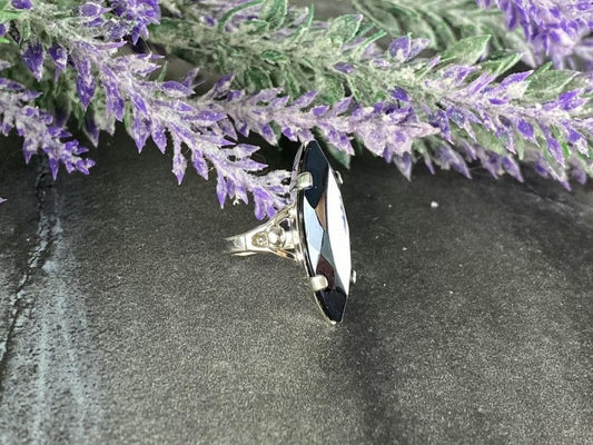 925 Sterling Silver Hematite Ring Size 5.5