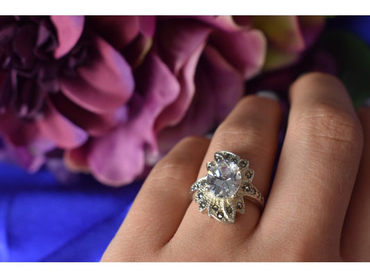 925 Sterling Silver CZ & Marcasites Ring Size 6.5