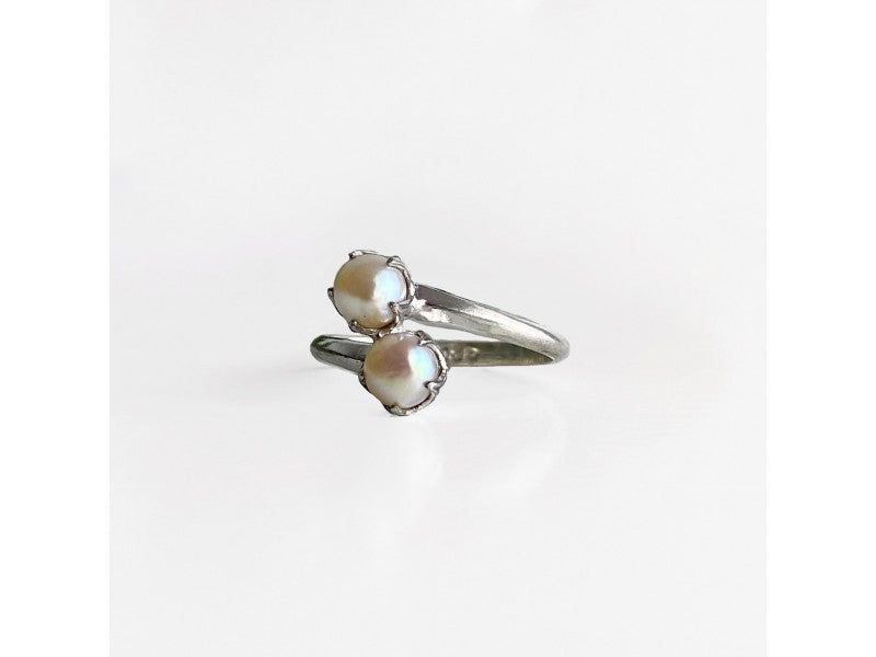 925 Sterling Silver Pearls Ring Size 5