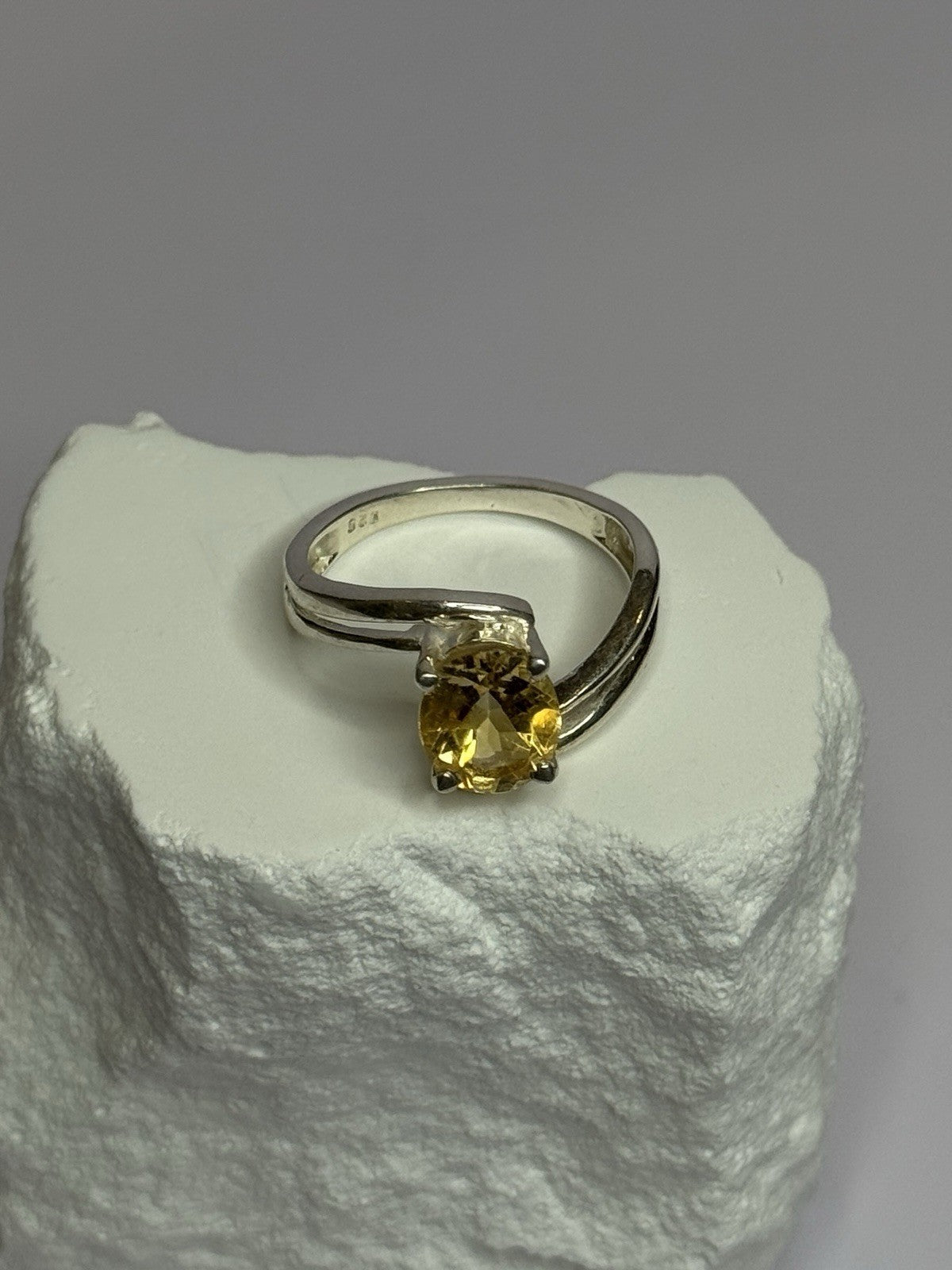 925 Sterling Silver Citrine Ring Size 8