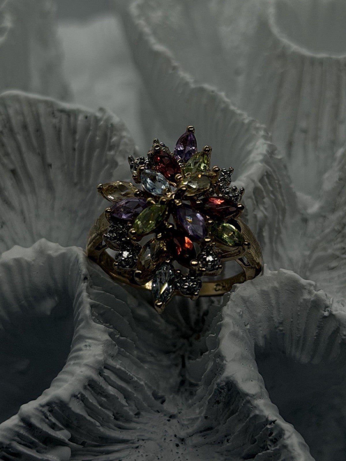 925 Sterling Silver Gold Plated Multi-Gemstone Floral Cluster Ring Size 8