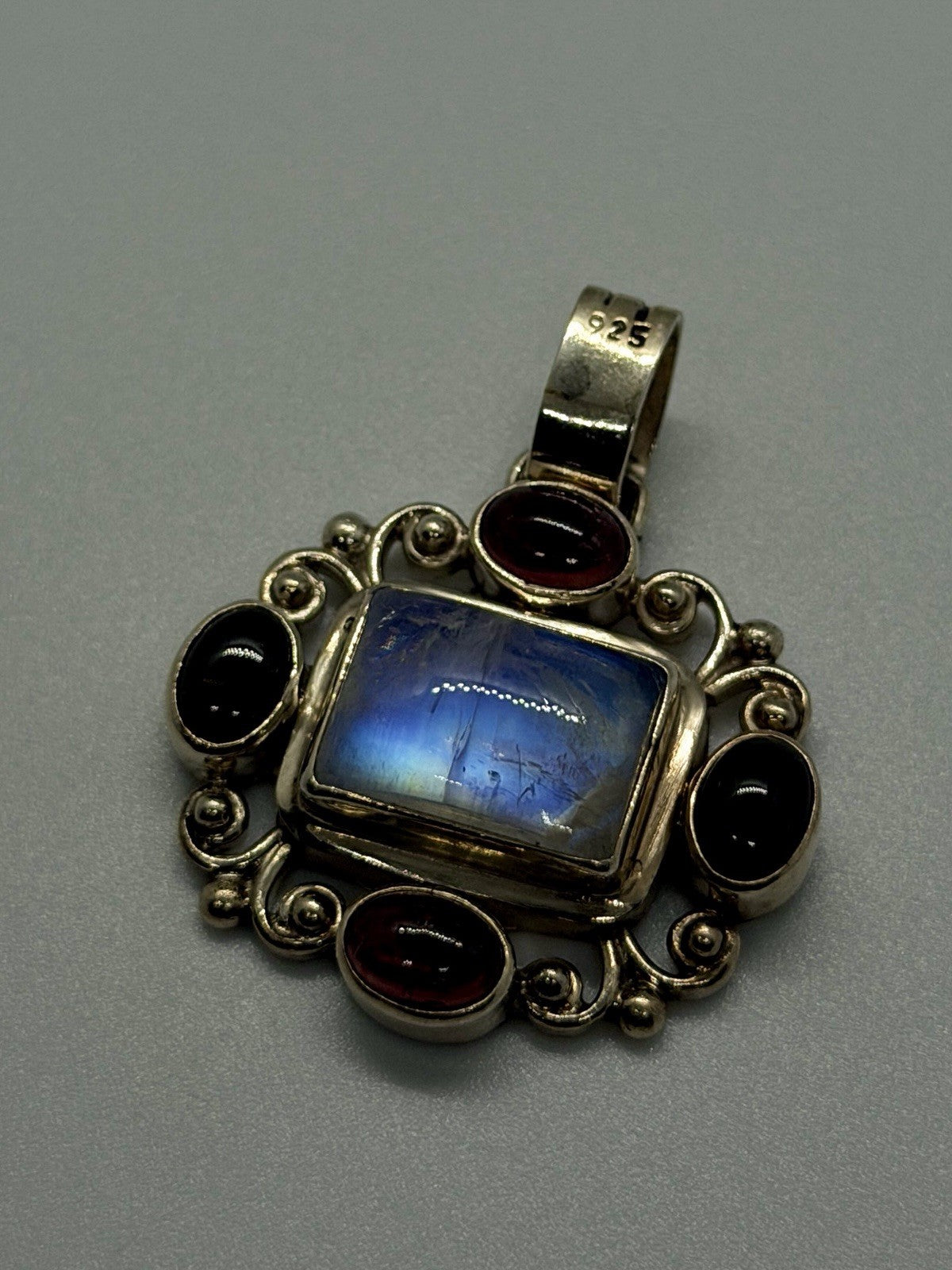 Vintage 925 Sterling Silver Moonstone Garnet & Smoky Quartz Ornate Pendant