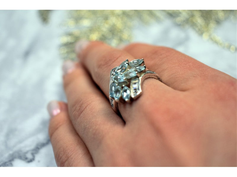 925 Sterling Silver Blue Spinel Ring Size 8