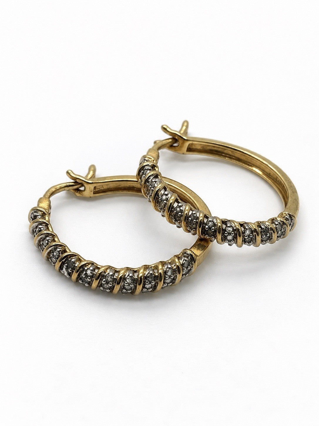Elegant 925 Sterling Silver Gold Plated Diamond 0.11 CTW Earrings