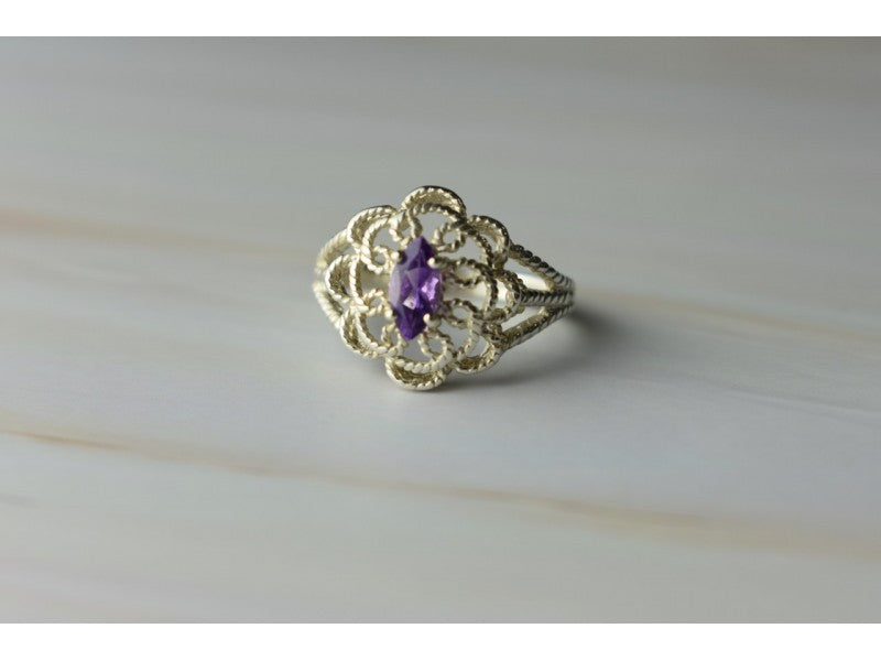 925 Sterling Silver Amethyst "Openwork" Ring Size 8