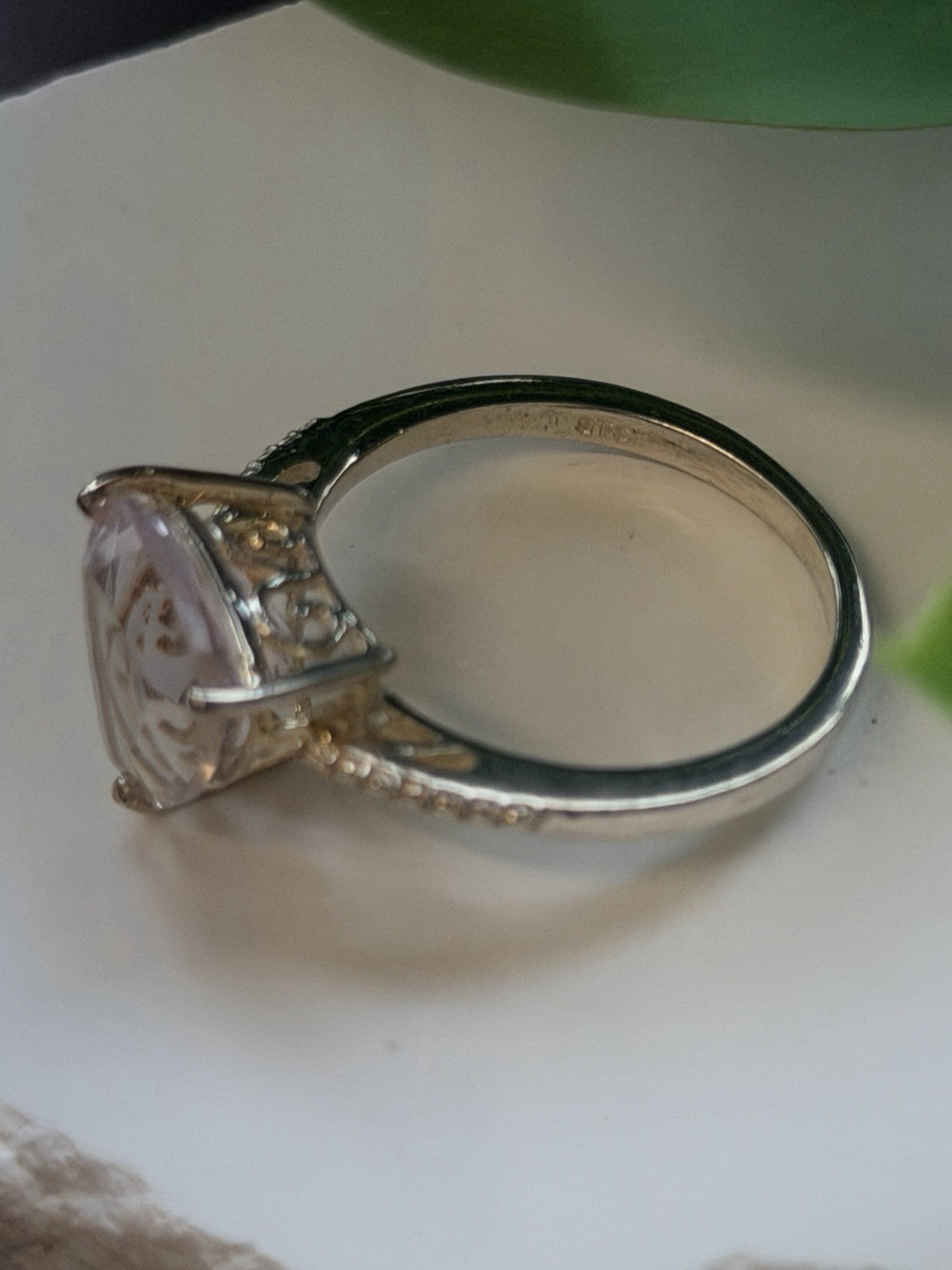 925 Sterling Silver Lilac Tone Morganite Ring Size 9