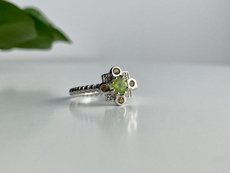925 Sterling Silver Peridot, Citrine & White Sapphire Ring Size 7