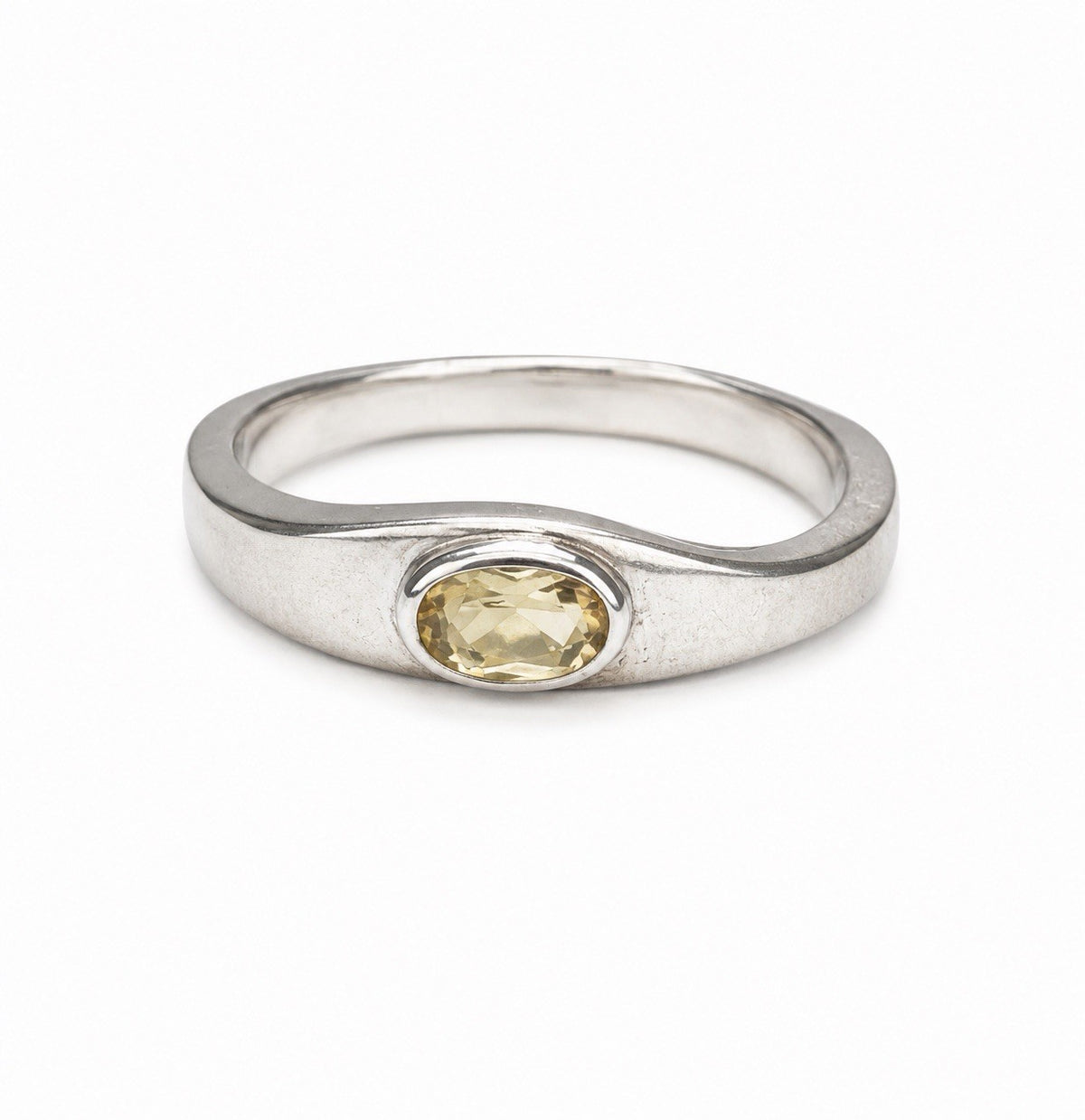 925 Sterling Silver Oval Yellow Citrine Band Ring Size 8