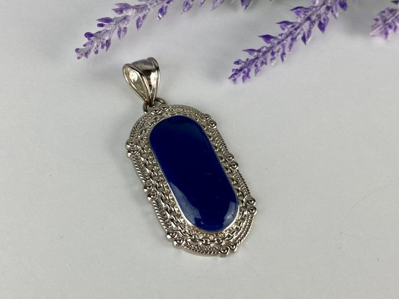 Pendant With Blue Agate