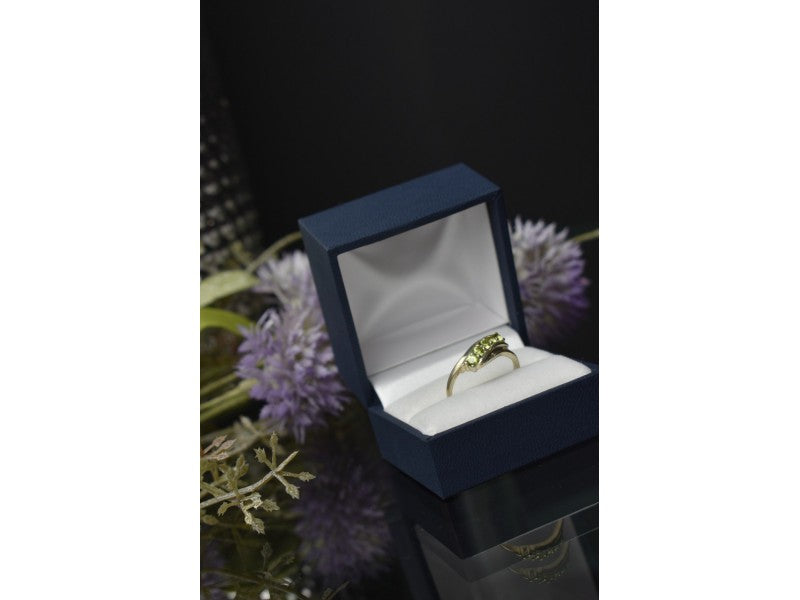 925 Sterling Silver Peridot Ring Size 8.5