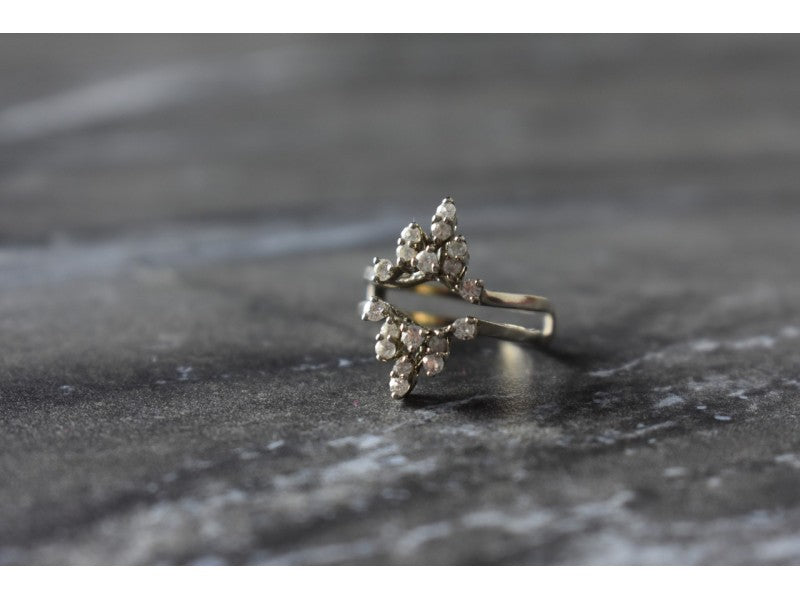 Designer's Ring with CZ Size 7.5