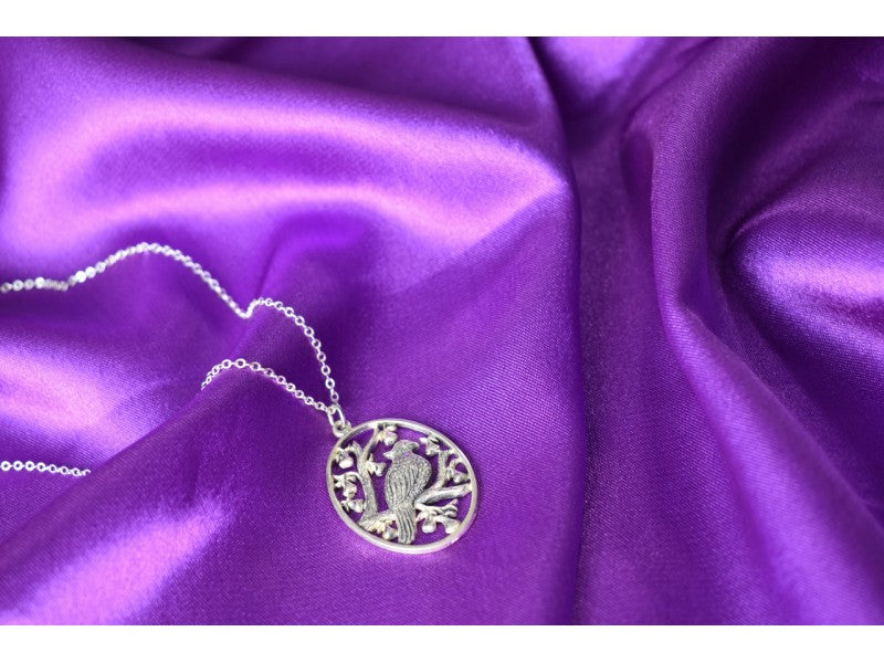 925 Sterling Silver "Bird" Chain With Pendant