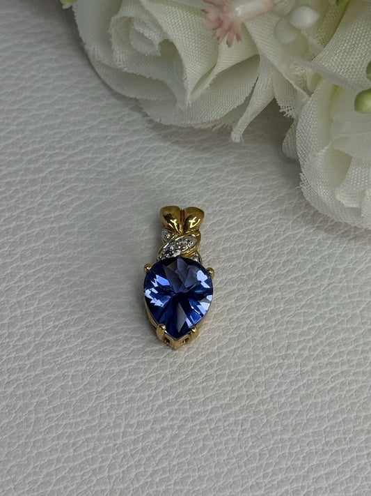 925 Sterling Silver Gold Plated Blue Spinel Pendant Length 0.75 Inch