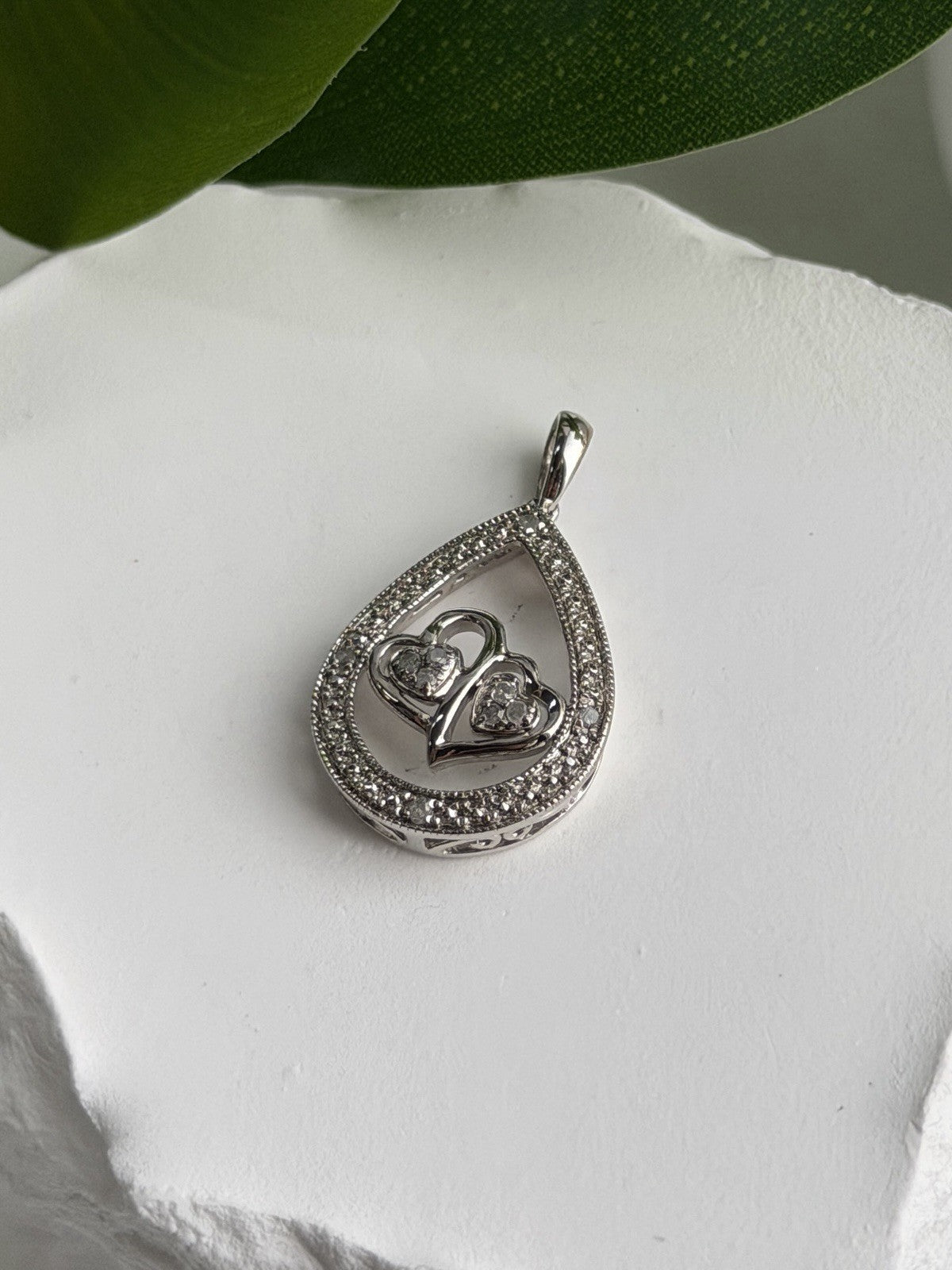 925 Sterling Silver Diamond 0.09 ctw Heart Pendant