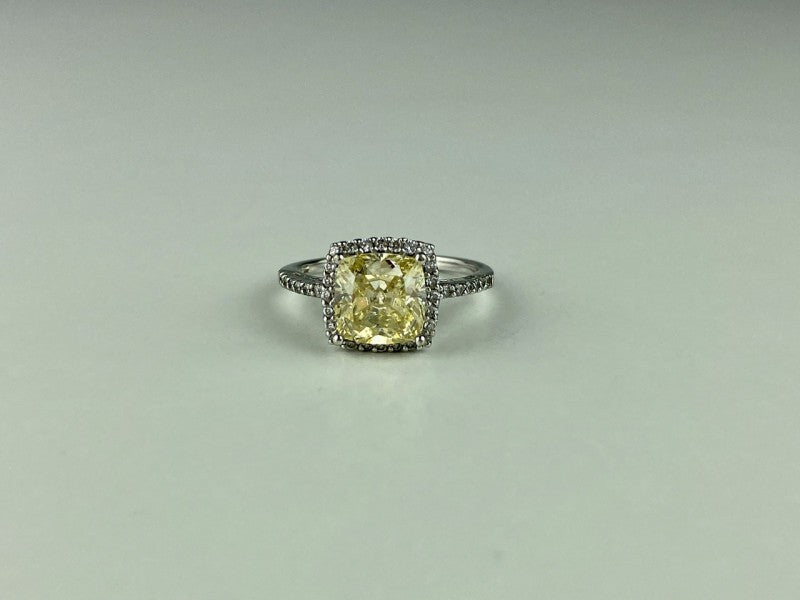 925 Sterling Silver CZ Ring Size 7