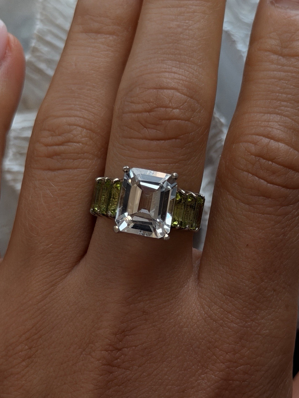 925 Sterling Silver White Clear Tourmaline & Peridot Stones Ring Size 9