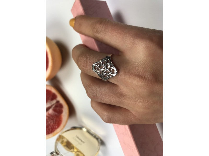 925 Sterling Silver Openwork Ring Size 8