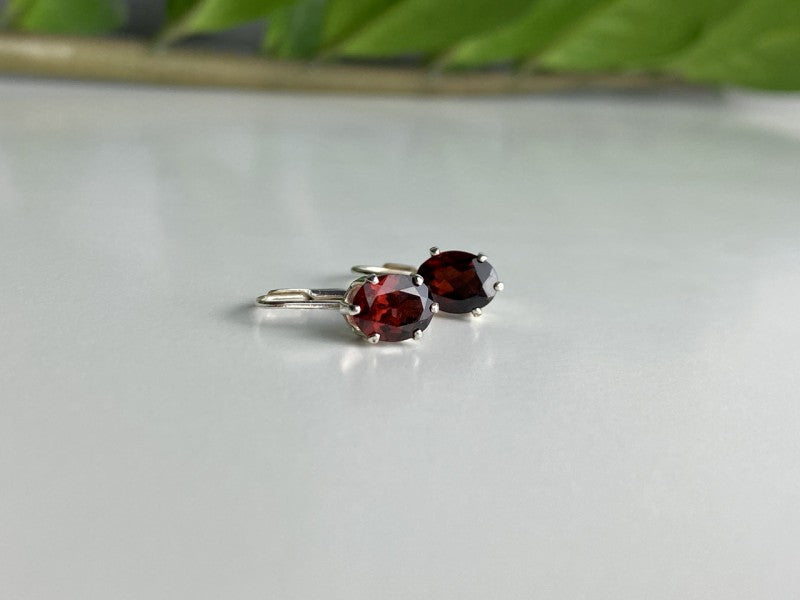 925 Sterling Silver Garnet Earrings