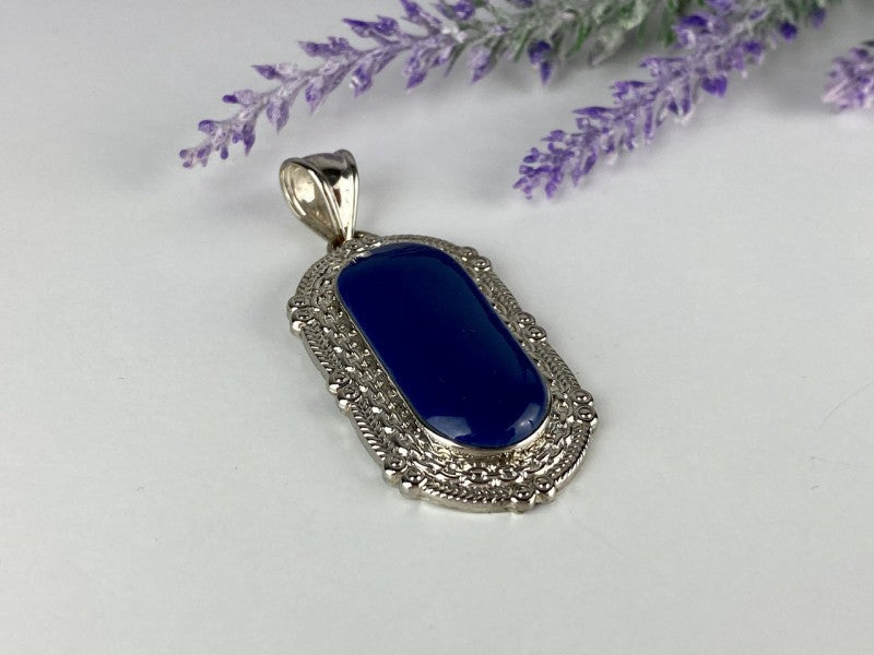 Pendant With Blue Agate