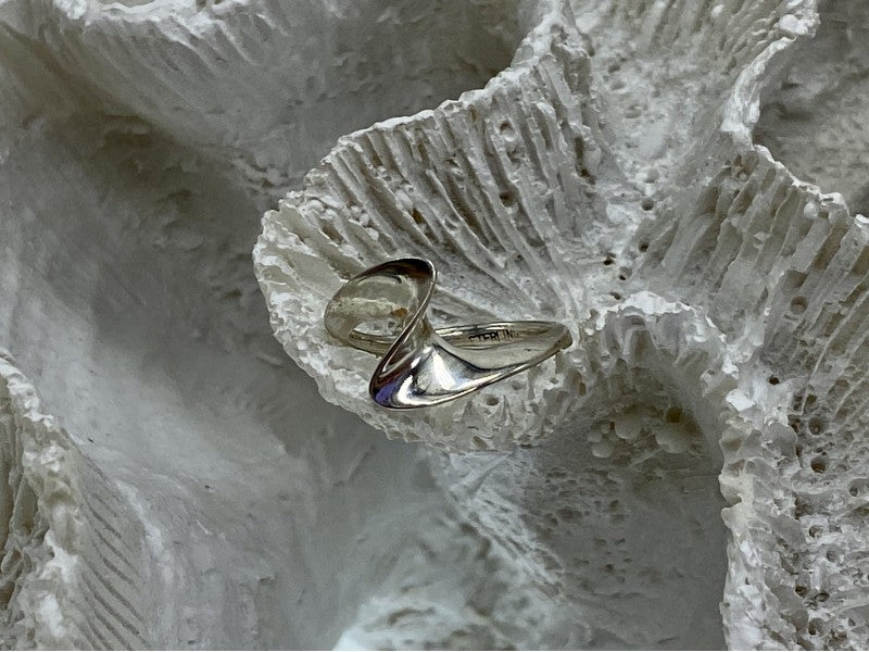 925 Sterling Silver Ring Size 4.5