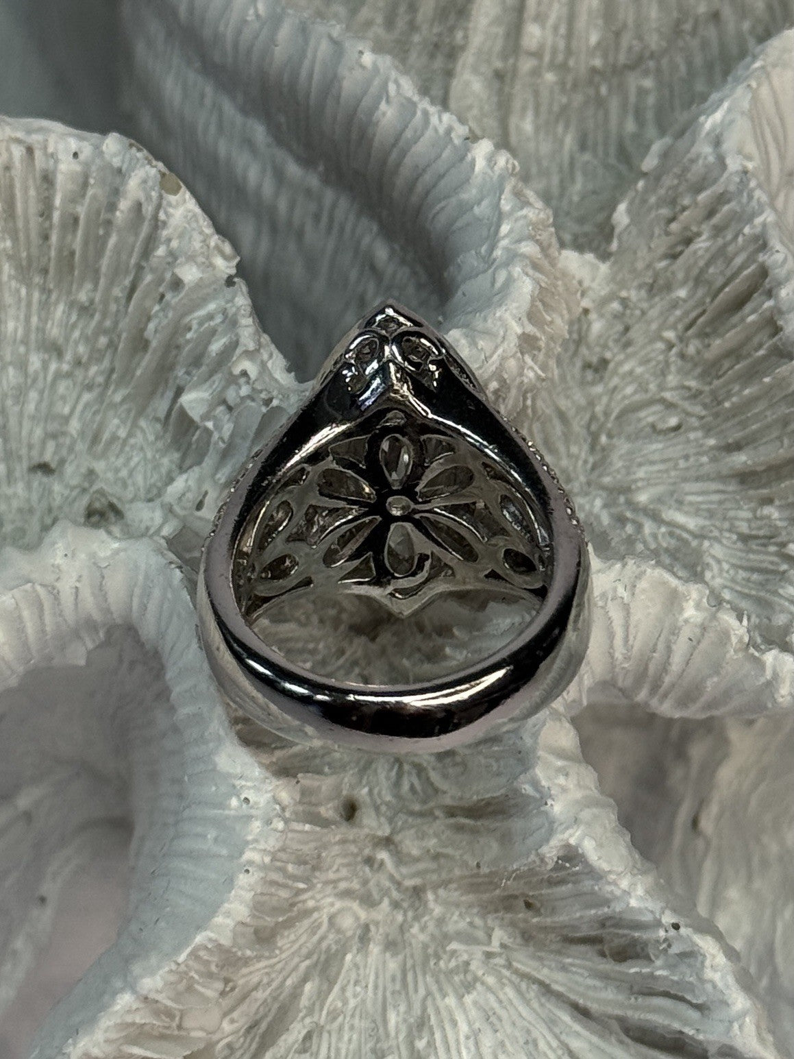 Shiny 925 Sterling Silver CZ Ring Size 6
