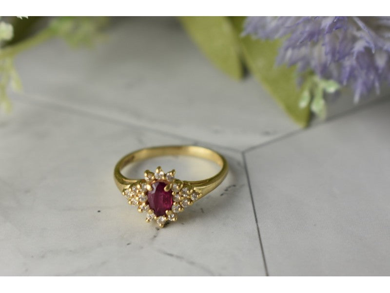 14K Yellow Gold Ruby & Diamonds Ring Size 8