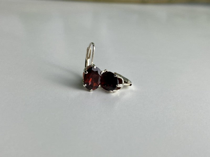 925 Sterling Silver Garnet Earrings