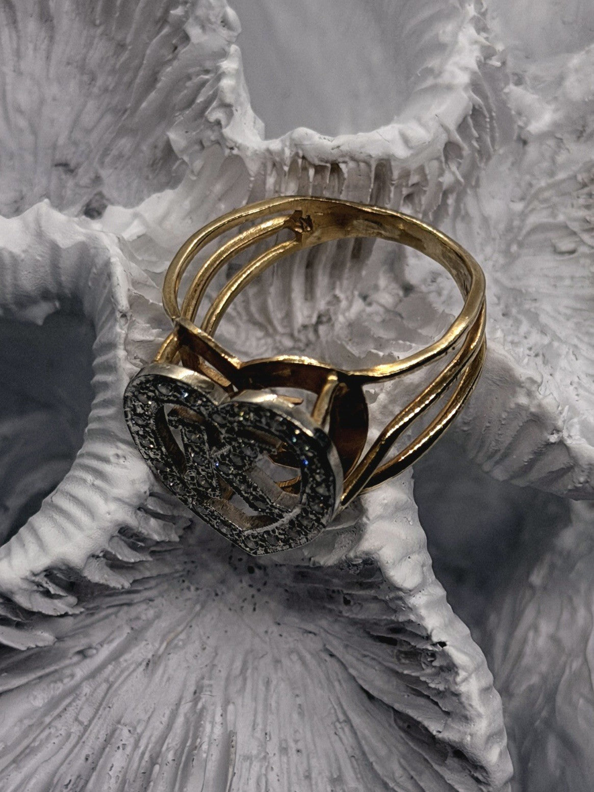 14K Yellow Gold And Diamond Letter ''K'' Heart Ring Size 8.25 Cocktail Estate