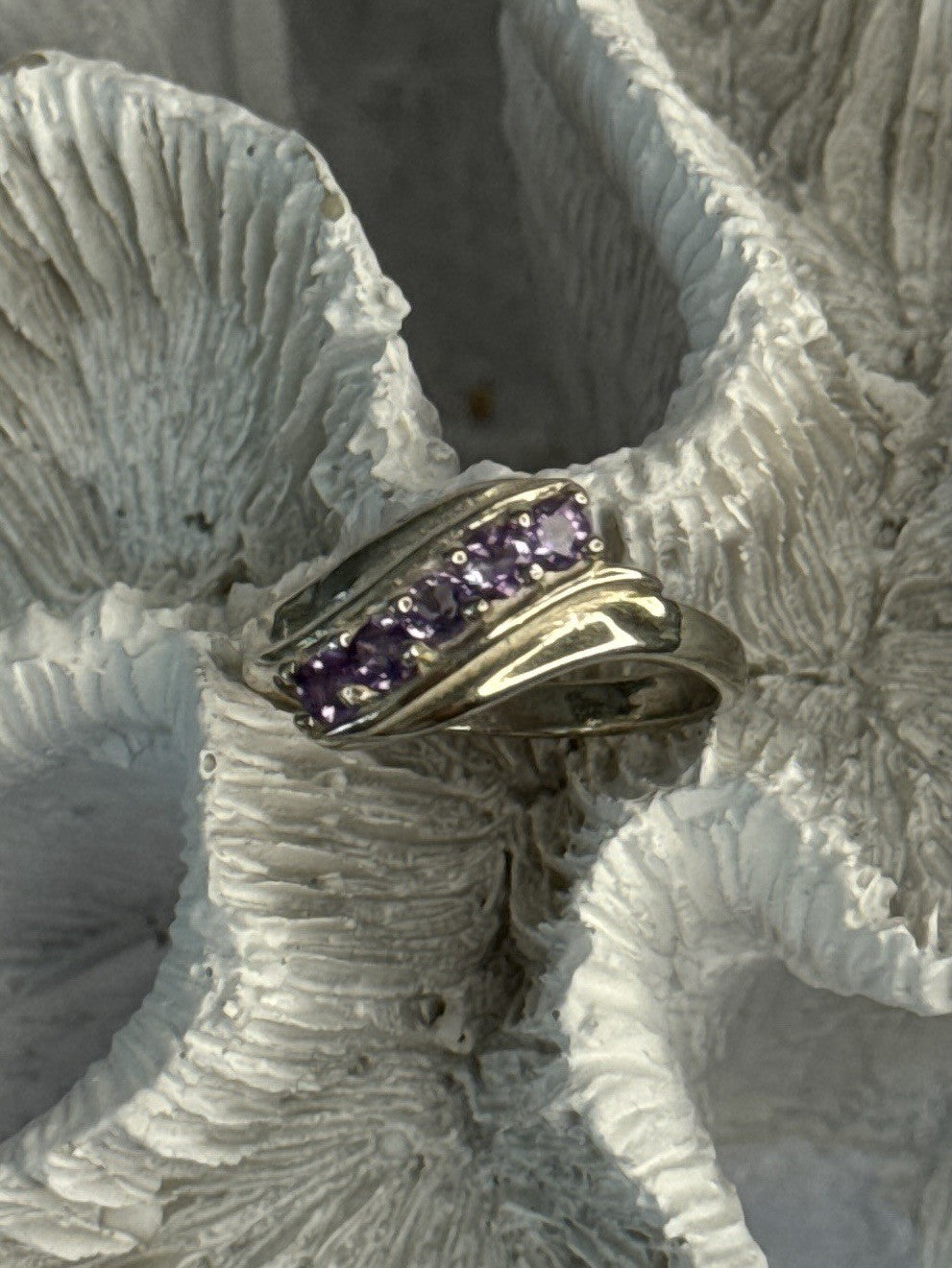 Elegant 925 Sterling Silver Amethyst Ring Size 9.5