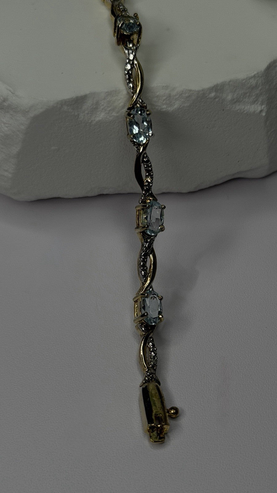 925 Sterling Silver Gold Plated Blue Topaz Bracelet Size 7.5