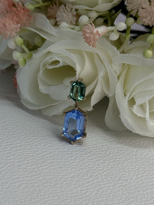 925 Sterling Silver Gold Plated Topaz & Emerald Pendant Length 0.88 Inch