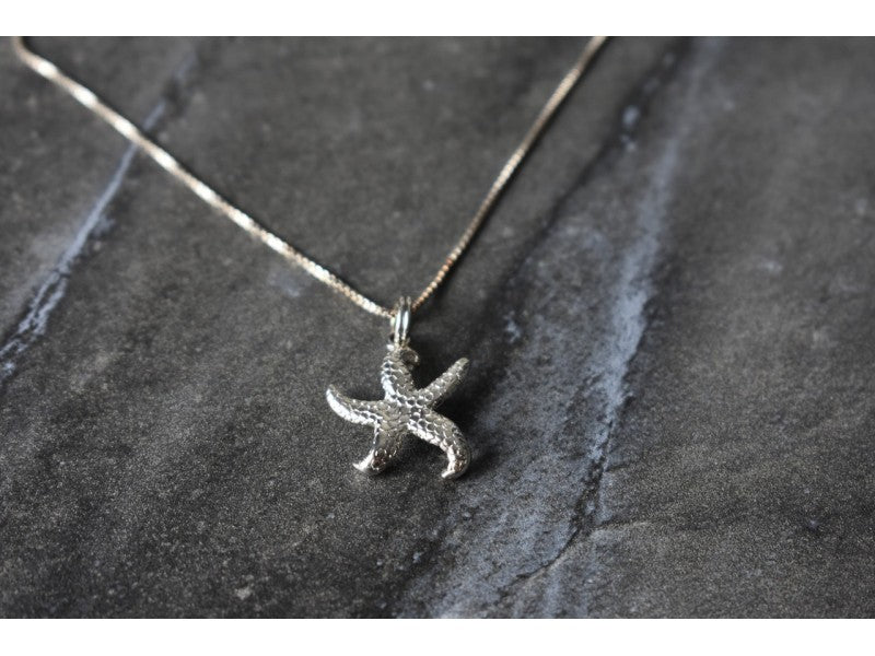 925 Sterling Silver Starfish Chain With Pendant Italy