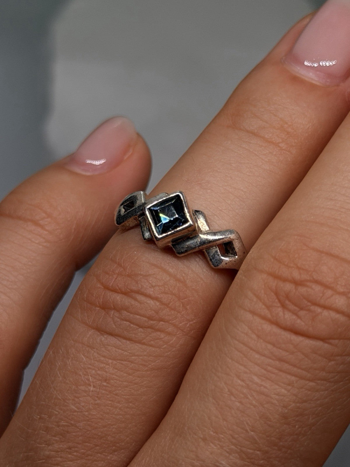 Azure Deco Geometric band 925 Sterling Silver Sapphire Ring Size 6.5