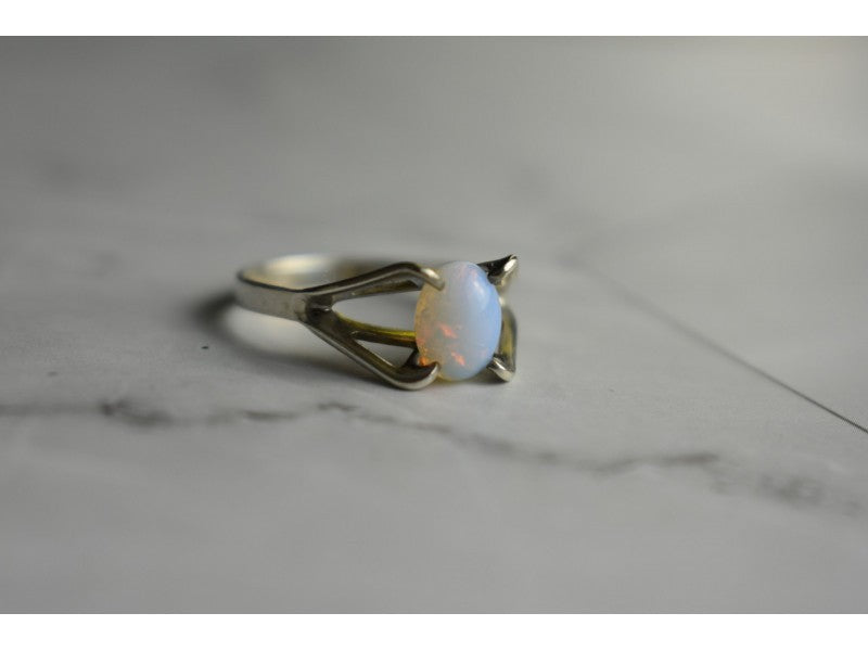 925 Sterling Silver Opal Ring Size 6.5