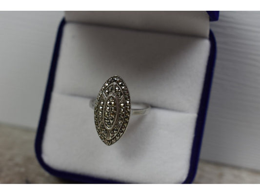 925 Sterling Silver Marcasites Ring Size 6.5