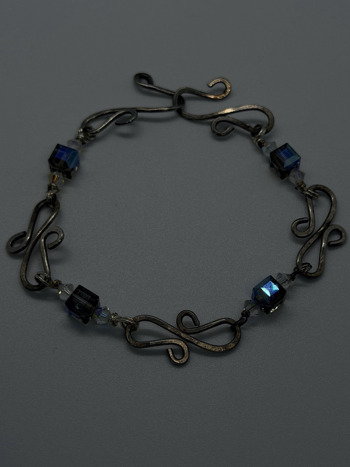 925 Sterling Silver Artisan Scroll Link Bracelet with Crystal Cube Beads 7.5